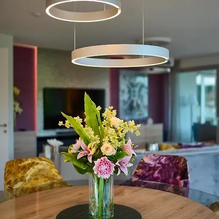 Luxury Living - Luxus In Velden Lejlighed *